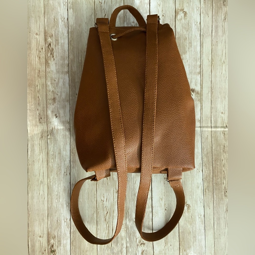 Women’s Leather Drawstring Backpack Brown - Picture 5 of 12